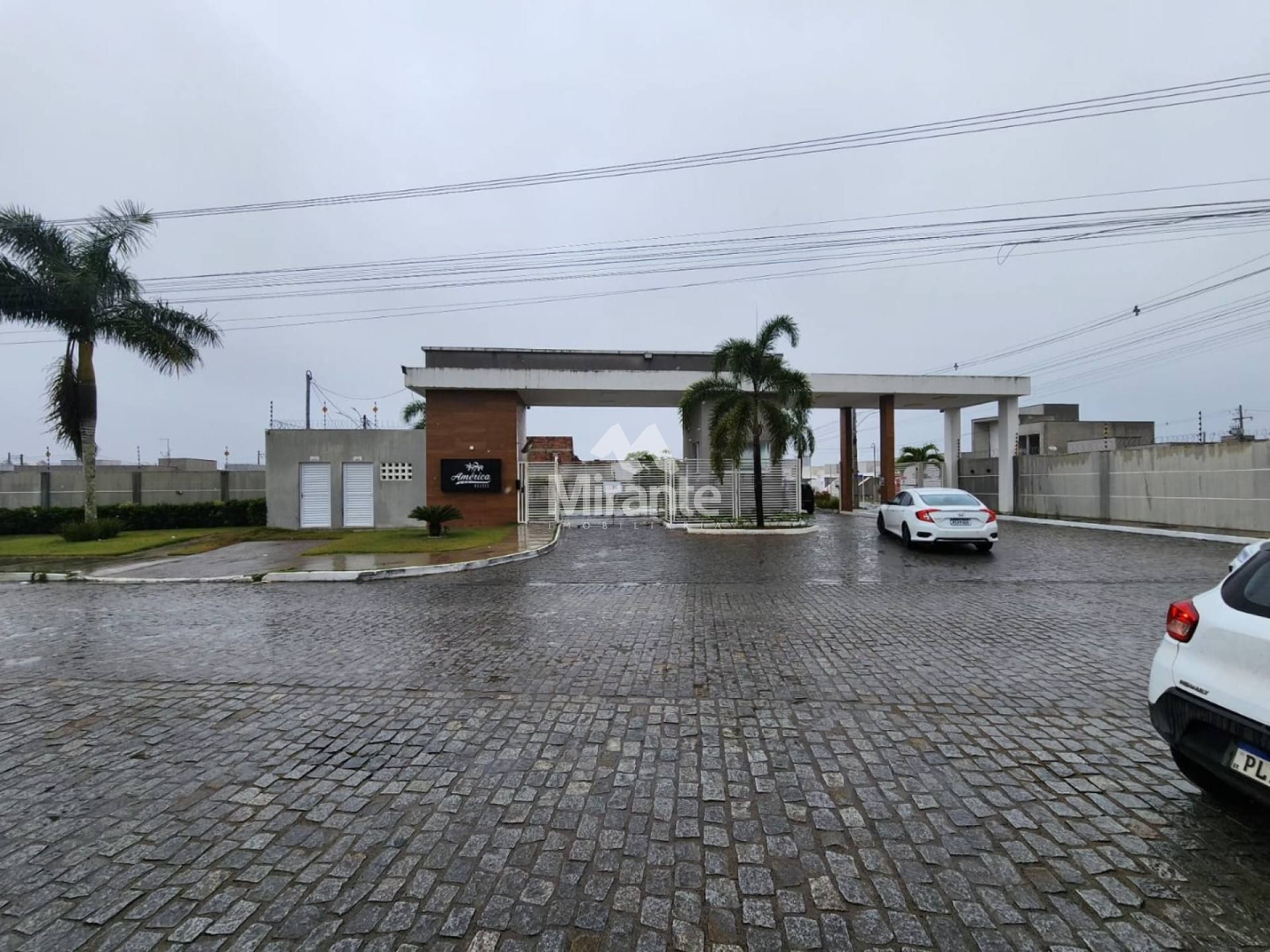 Casa de Condomínio Para Alugar com 2 quartos sendo 2 suítes no bairro Sim em Feira De Santana