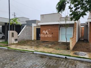 Casa de Condomínio Para Alugar com 2 quartos sendo 2 suítes no bairro Sim em Feira De Santana