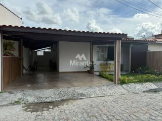 Casa de Condomínio Para Vender com 3 quartos sendo 1 suítes no bairro Lagoa Salgada em Feira De Santana