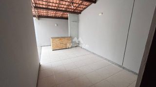 Casa de Condomínio Para Vender com 3 quartos sendo 1 suíte no bairro Calumbi em Feira De Santana