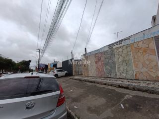 Lote / Terreno de Bairro Para Alugar no bairro Mangabeira em Feira De Santana