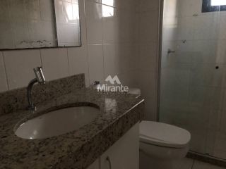 Apartamento Para Alugar com 3 quartos sendo 1 suíte no bairro Escolha um bairro... em Feira De Santana