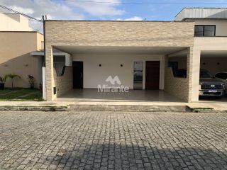 Casa de Condomínio Para Alugar com 2 quartos sendo 1 suíte no bairro Registro em Feira De Santana