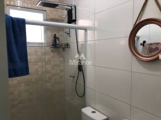 Casa de Condomínio Para Alugar com 2 quartos sendo 1 suíte no bairro Registro em Feira De Santana