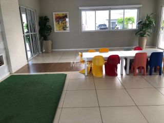 Casa de Condomínio Para Alugar com 2 quartos sendo 1 suíte no bairro Registro em Feira De Santana