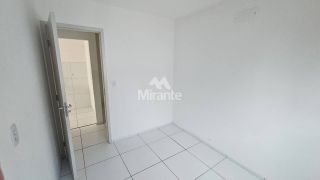 Apartamento Para Alugar com 2 quartos no bairro Tomba em Feira De Santana