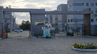 Apartamento Para Alugar com 2 quartos no bairro Tomba em Feira De Santana