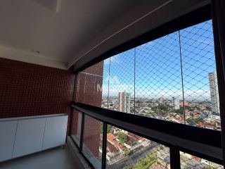 Apartamento Para Vender com 3 quartos sendo 1 suítes no bairro Santa Mônica em Feira De Santana