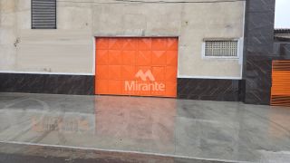 Galpão / Depósito / Armazém Para Alugar no bairro Baraúnas em Feira De Santana