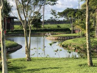 Lote / Terreno de Condomínio Para Vender no bairro Registro em Feira De Santana