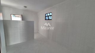 Casa Para Alugar com 3 quartos no bairro Jardim Cruzeiro em Feira De Santana