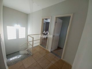 Casa de Condomínio Para Vender com 4 quartos 2 suítes no bairro Santa Mônica em Feira De Santana