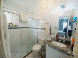 Casa de Condomínio Para Vender com 4 quartos 2 suítes no bairro Santa Mônica em Feira De Santana