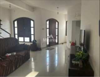 Casa Para Vender com 4 quartos sendo 4 suítes no bairro Cidade Nova em Feira De Santana