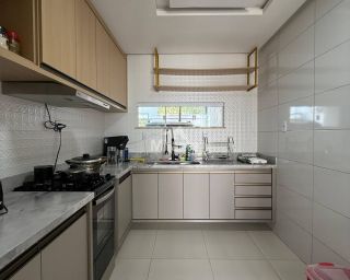 Casa Para Vender com 3 quartos sendo 1 suíte no bairro Sim em Feira De Santana