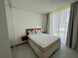 Casa de Condomínio Para Vender com 5 quartos sendo 5 suítes, Praia do Forte em Mata De São João