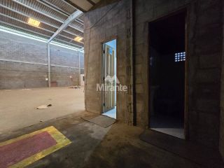 Galpão / Depósito / Armazém Para Alugar no bairro Novo Horizonte em Feira De Santana