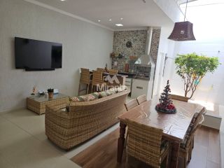 Casa de Condomínio Mobiliada Para Vender com 3 quartos sendo 1 suíte no bairro Registro em Feira De Santana