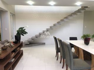 Casa de Condomínio Para Alugar com 3 quartos sendo 3 suítes no bairro Santa Mônica em Feira De Santana