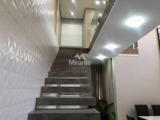 Casa de Condomínio Para Alugar com 3 quartos sendo 3 suítes no bairro Santa Mônica em Feira De Santana