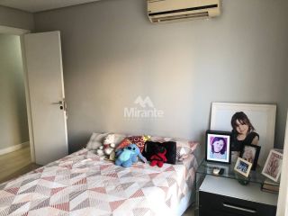 Casa de Condomínio Para Alugar com 3 quartos sendo 3 suítes no bairro Santa Mônica em Feira De Santana