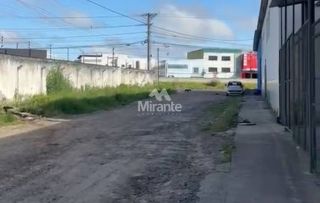 Galpão / Depósito / Armazém Para Alugar no bairro Baraúna em Feira De Santana