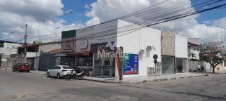Loja Para Alugar no bairro Ponto Central em Feira De Santana