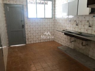 Casa Para Vender com 7 quartos 1 suíte no bairro Centro em Feira De Santana