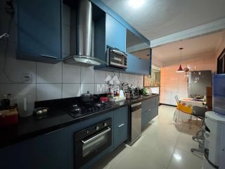 Casa Para Alugar com 3 quartos sendo 1 suíte no bairro Brasília em Feira De Santana