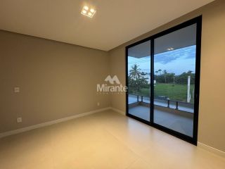 Casa de Condomínio Para Vender com 3 quartos sendo 3 suítes no bairro Sim em Feira De Santana