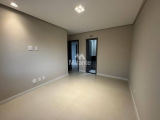 Casa de Condomínio Para Vender com 3 quartos sendo 3 suítes no bairro Sim em Feira De Santana