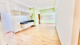 Casa de Condomínio Para Alugar com 3 quartos sendo 1 suíte no bairro Sim em Feira De Santana