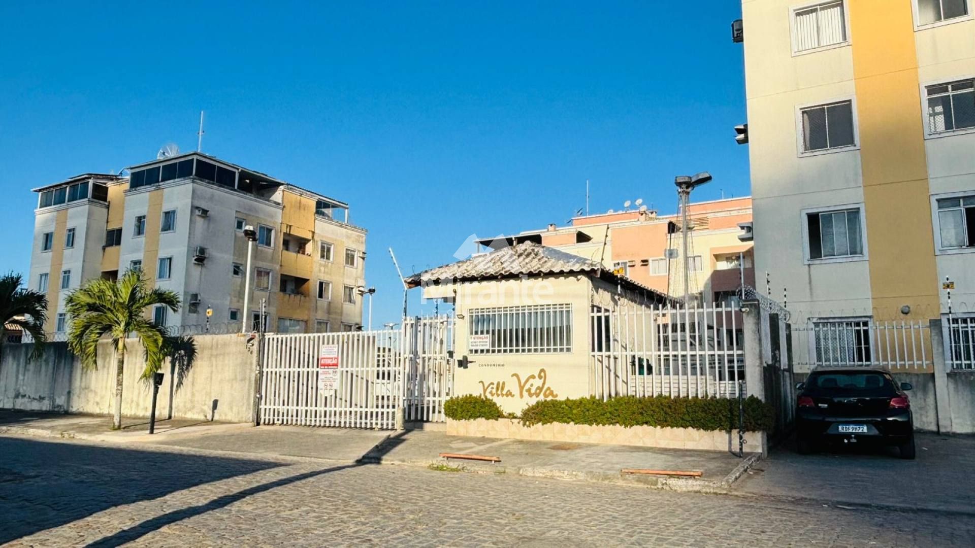 Apartamento Para Alugar com 2 quartos no bairro Santa Mônica II em Feira De Santana