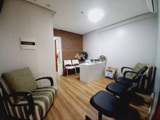 Sala Comercial Para Vender no bairro Santa Mônica em Feira De Santana