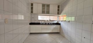 Casa Para Alugar com 3 quartos sendo 3 suítes no bairro Parque Getúlio Vargas em Feira De Santana