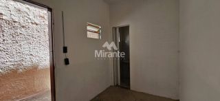 Casa Para Alugar com 3 quartos sendo 3 suítes no bairro Parque Getúlio Vargas em Feira De Santana