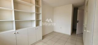 Casa Para Alugar com 3 quartos sendo 3 suítes no bairro Parque Getúlio Vargas em Feira De Santana