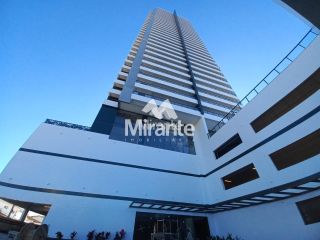 Apartamento Para Vender com 3 quartos sendo 3 suítes no bairro Santa Mônica em Feira De Santana