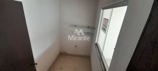 Casa Para Vender com 5 quartos sendo 2 suítes no bairro Capuchinhos em Feira De Santana