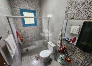 Sítio Para Vender com 4 quartos sendo 2 suítes no bairro Oliveira dos Campinhos em Santo Amaro