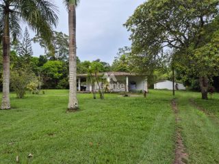 Sítio Para Vender com 4 quartos sendo 2 suítes no bairro Oliveira dos Campinhos em Santo Amaro