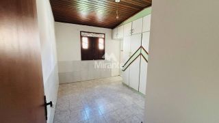 Casa Para Alugar com 3 quartos sendo 1 suíte no bairro Ponto Central em Feira De Santana