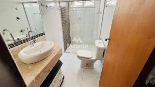 Casa Para Alugar com 3 quartos sendo 1 suíte no bairro Ponto Central em Feira De Santana