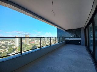 Apartamento Para Vender com 3 quartos, sendo 3 suítes no bairro Santa Mônica em Feira De Santana