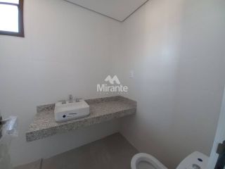 Apartamento Para Vender com 3 quartos, sendo 3 suítes no bairro Santa Mônica em Feira De Santana