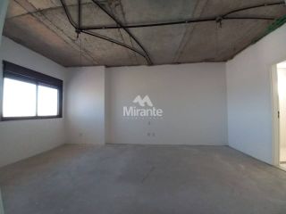Apartamento Para Vender com 3 quartos, sendo 3 suítes no bairro Santa Mônica em Feira De Santana