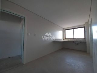 Apartamento Para Vender com 3 quartos, sendo 3 suítes no bairro Santa Mônica em Feira De Santana