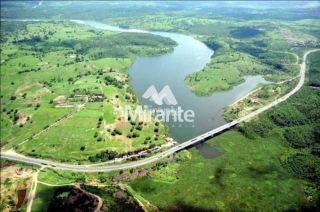Lote / Terreno de Condomínio Para Vender no bairro Novo Horizonte em Feira De Santana