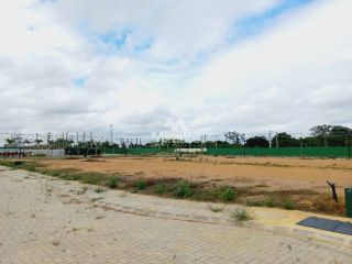 Lote / Terreno de Condomínio Para Vender no bairro Sim em Feira De Santana