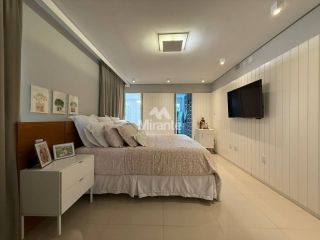 Casa de Condomínio Para Vender com 3 quartos sendo 3 suítes no bairro jomafa em Feira De Santana